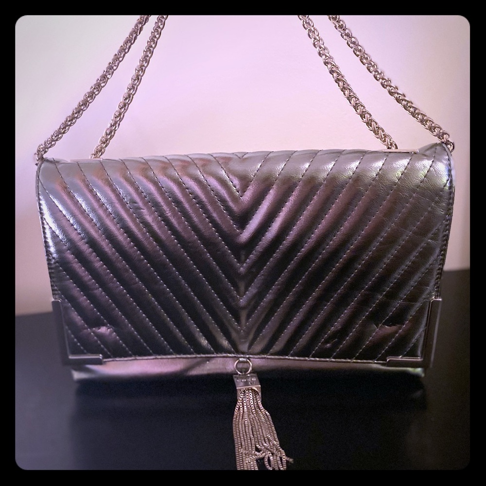 Bebe crossbody